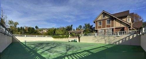 別墅裝修設(shè)計(jì)星布蘭妮上億豪宅